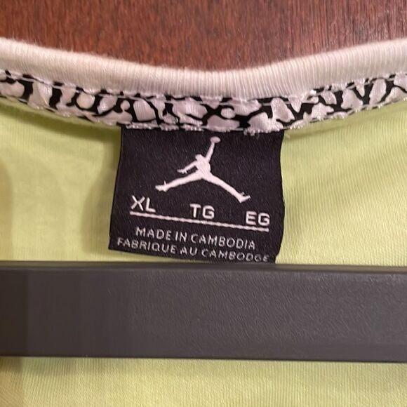 Michael Jordan Lime Green & White Tank - XL - Picture 4 of 5